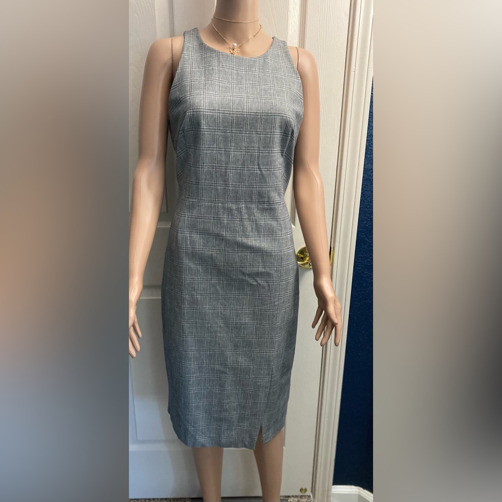 Banana Republic Gray Sleeveless Dress